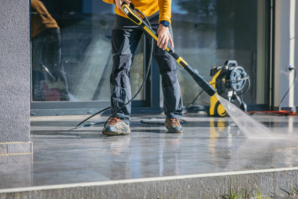 Best Commercial Pressure Washing  in Hampton, AR