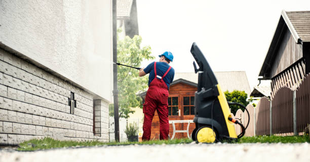 Why Choose Our Certified Pressure Washing Experts for Your Project Needs in Hampton, AR?